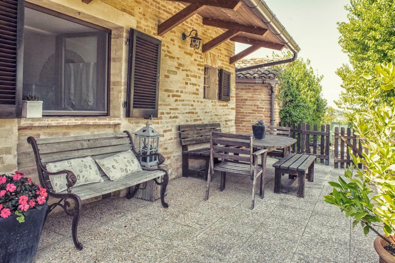 La Vigna Countrybnb Montottone Exterior foto